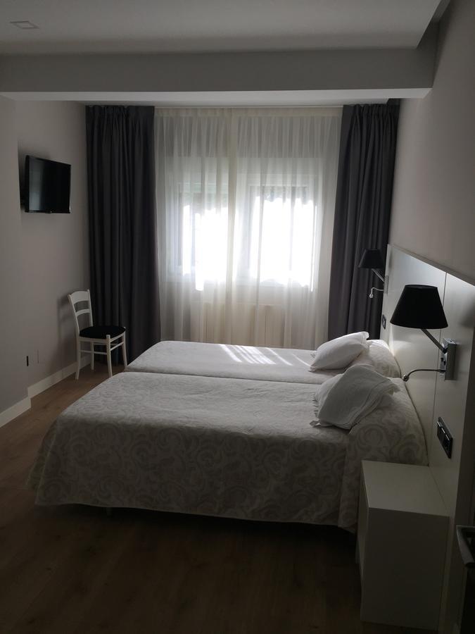 Hotel La Cruz Muxia Buitenkant foto
